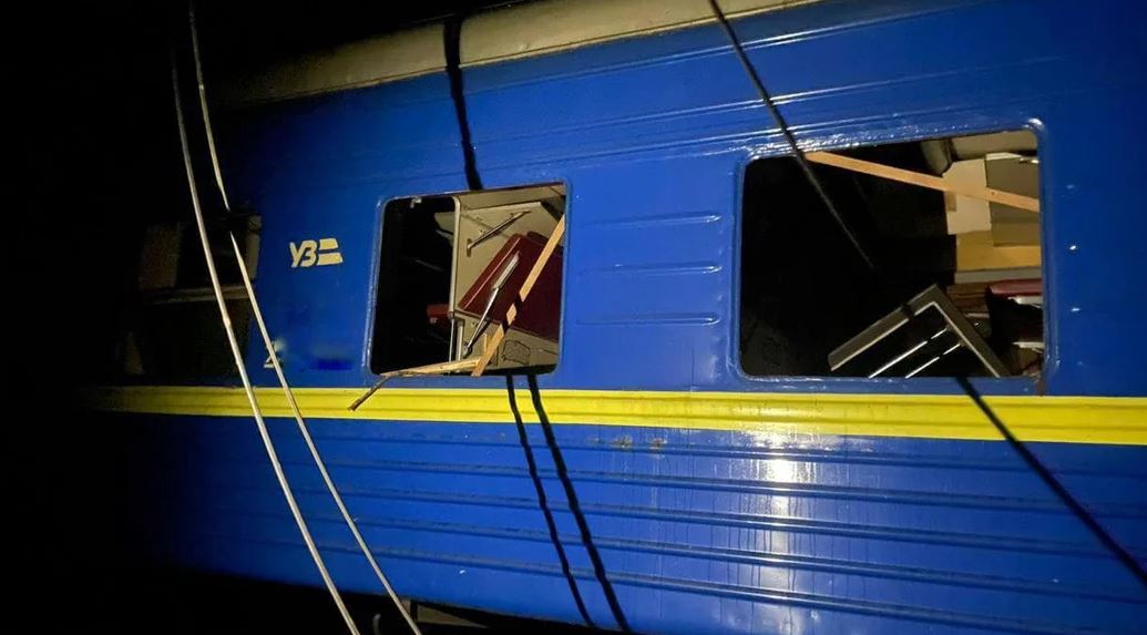 Наслідки російського обстрілу по одній із залізничних станцій Харківщини, 1 серпня 2024 року / Фото: Укрзалізниця