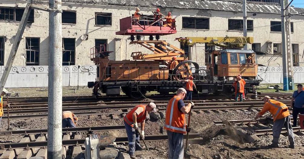 Восстановительные работы на станции Запорожье-1 / Фото Укрзализныця