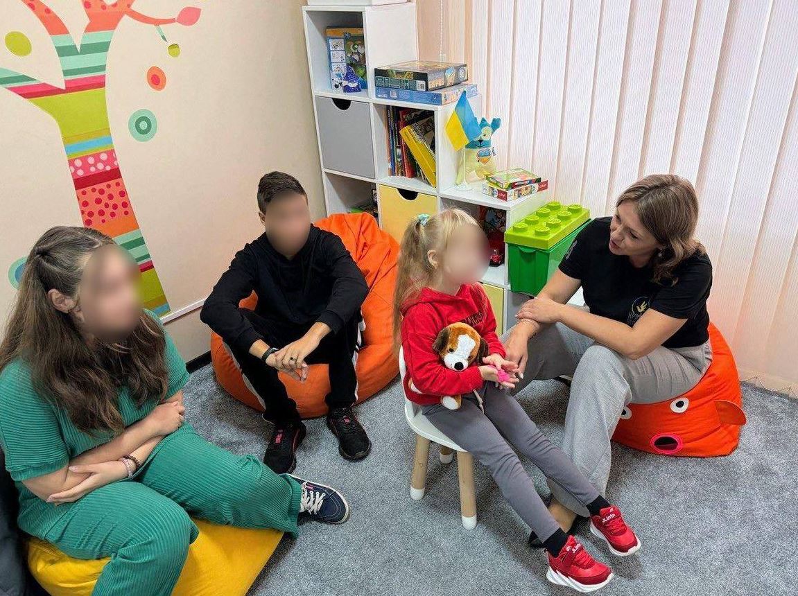 В Україну повернули ще 7 українських дітей з тимчасово окупованих територій / Фото: t.me/ermaka2022