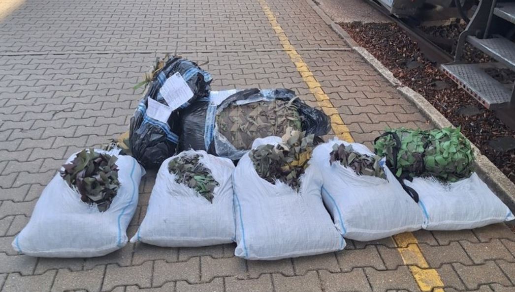 Маскировочные сетки, которые обнаружили литовские таможенники / Фото: Таможня Литвы