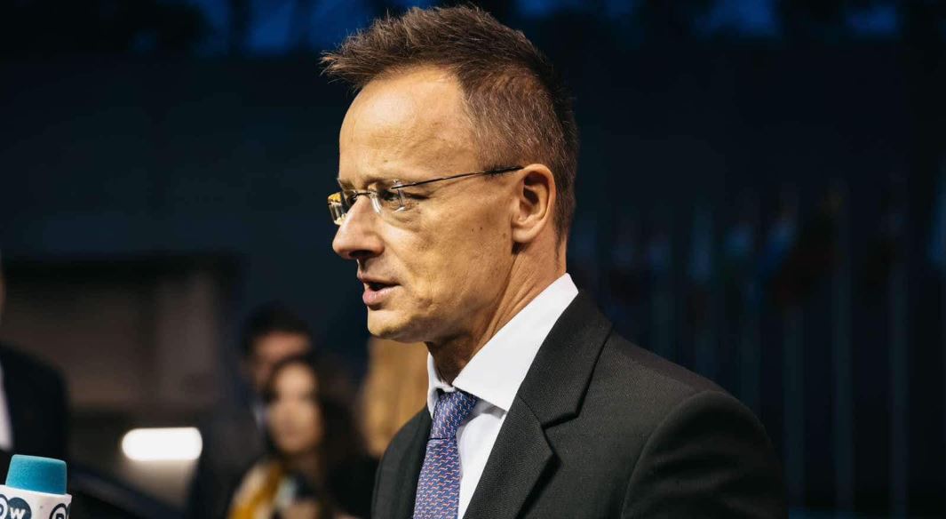 Министр иностранных дел Венгрии Петер Сийярто / Фото: facebook/szijjarto.peter.official