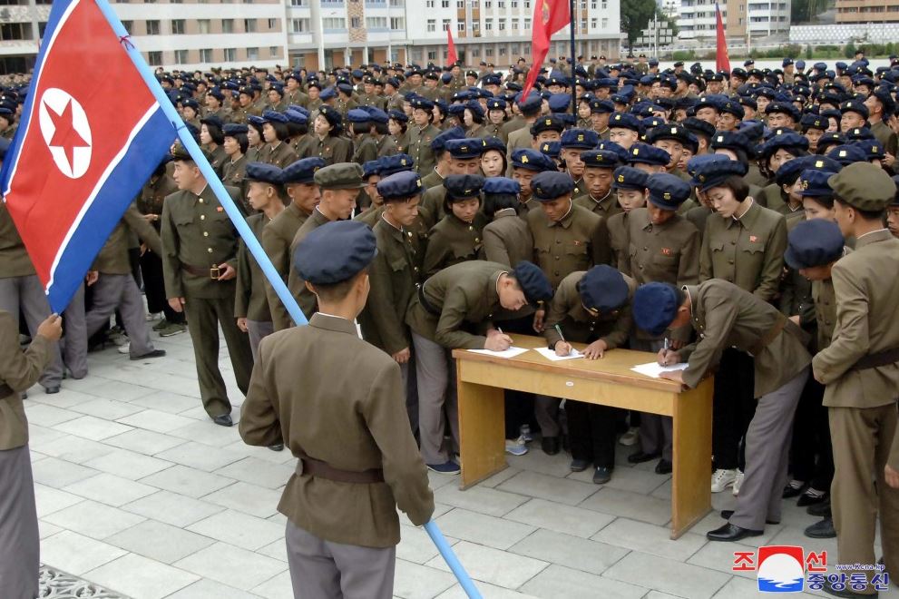 Відмобілізовані громадяни КНДР / Фото: KCNA