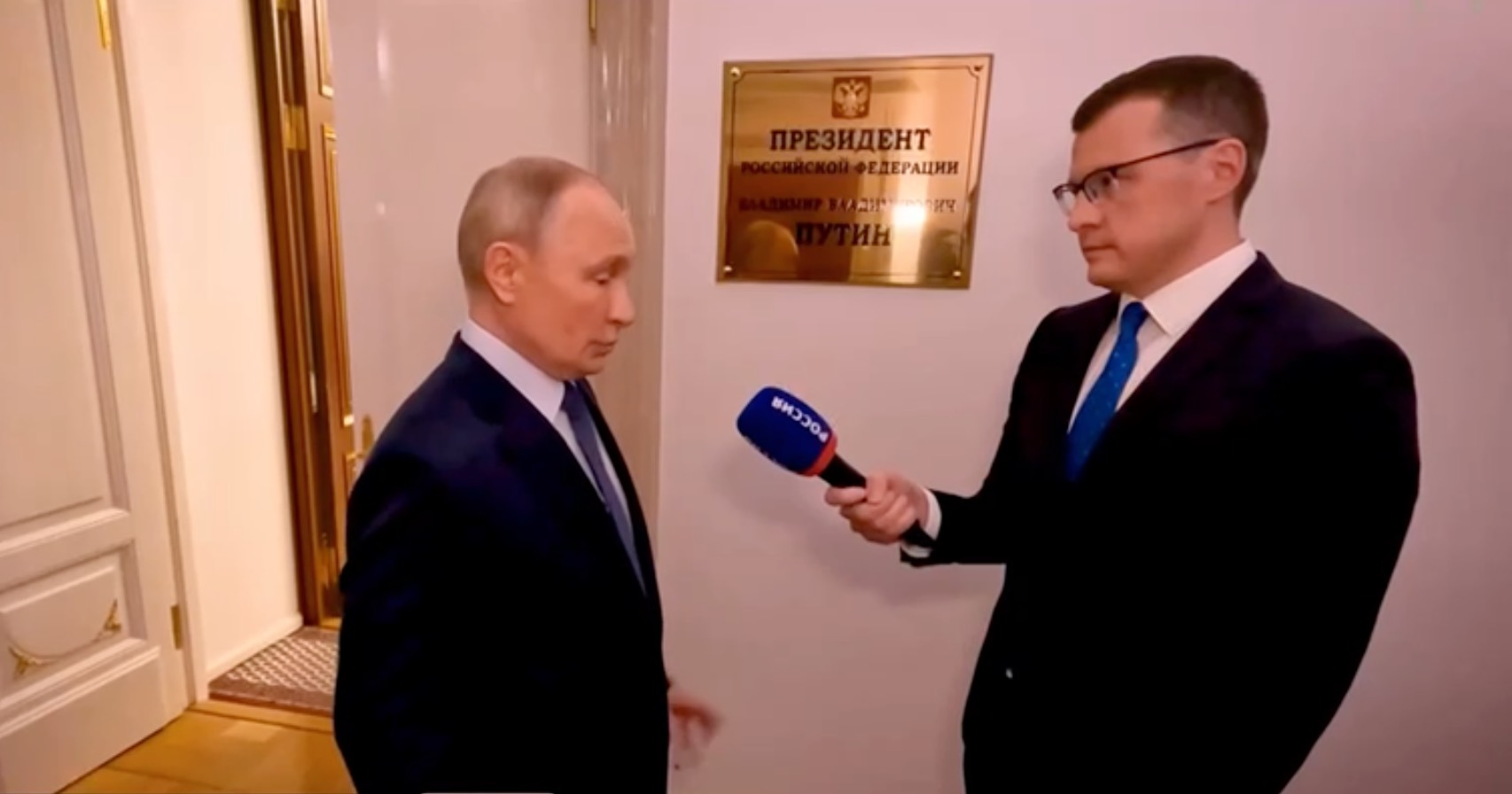 Володимир Путін під час інтерв'ю Павлу Зарубіну / Скриншот відео