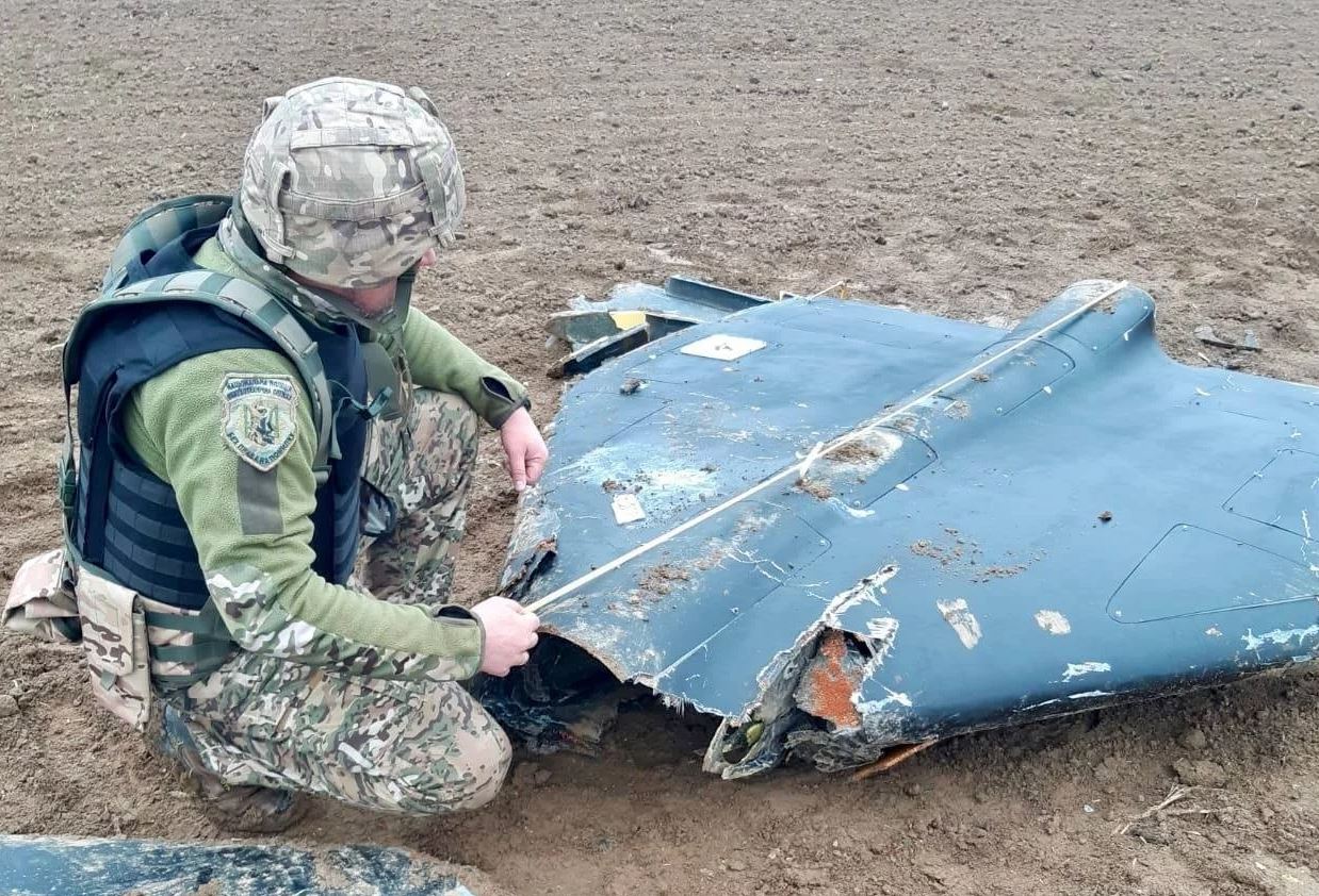 Обломки сбитого ударного БПЛА / Фото: Нацполиция