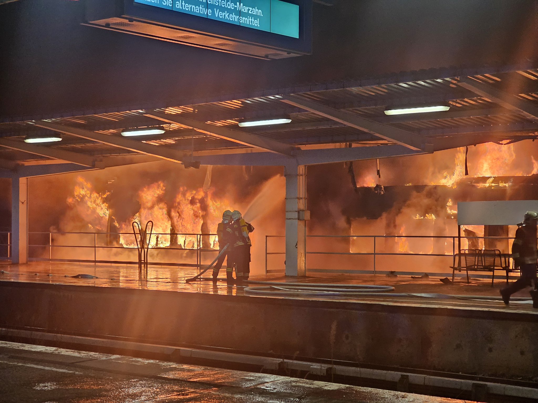 Пожежа на вокзалі у Берліні / DW
