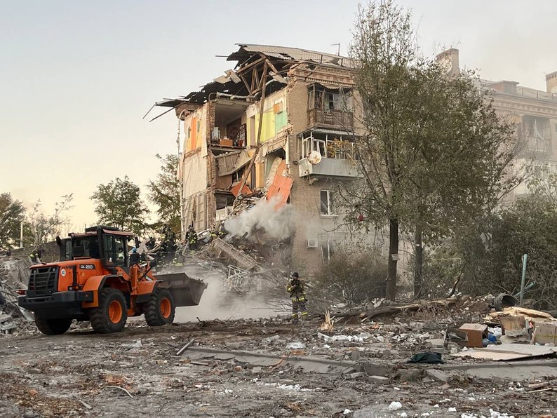 Наслідки удару по Запоріжжю / Суспільне