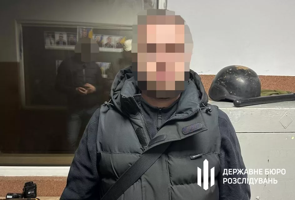 Київський правоохоронець, який переправляв ухилянтів за кордон / Фото: ДБР