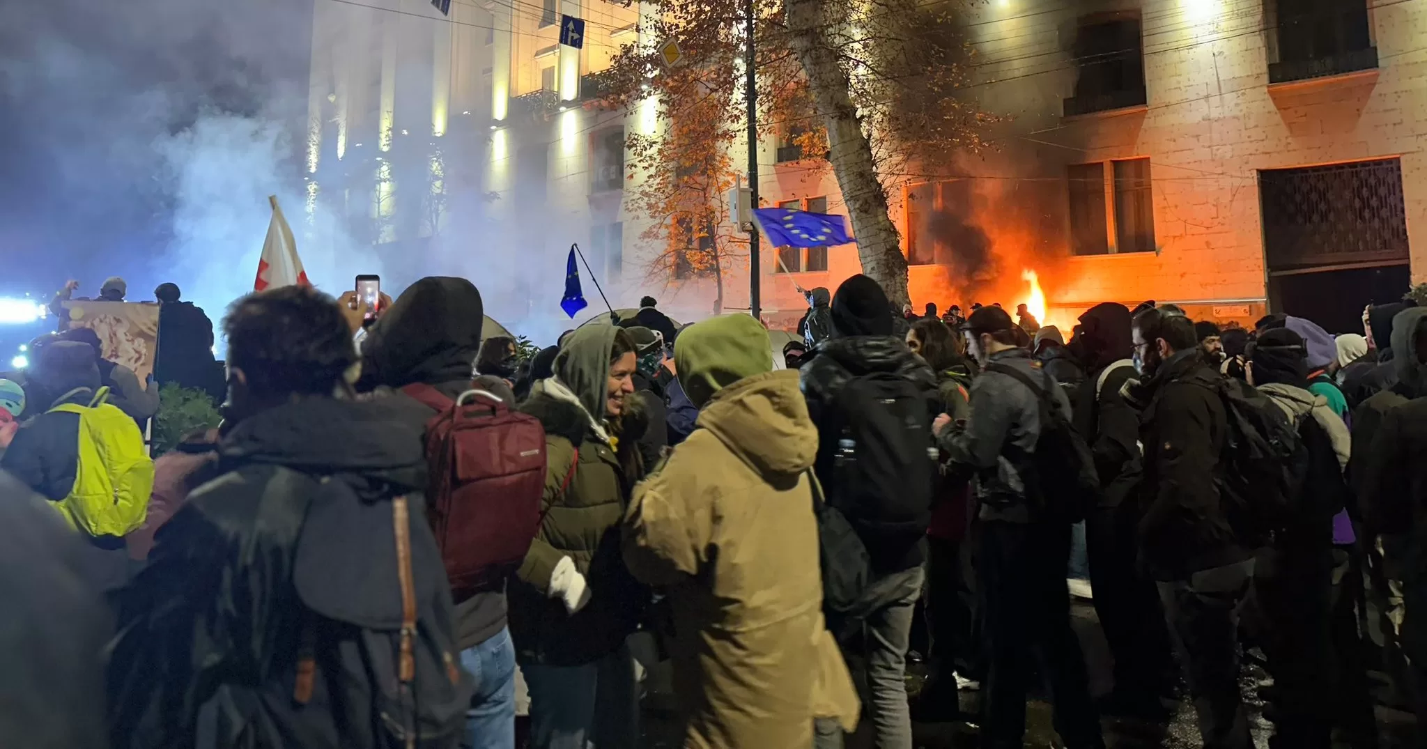 На вулицях Тбілісі ввечері 29 листопада 2024 /  Фото Khatia Dekanoidze @khatia2017