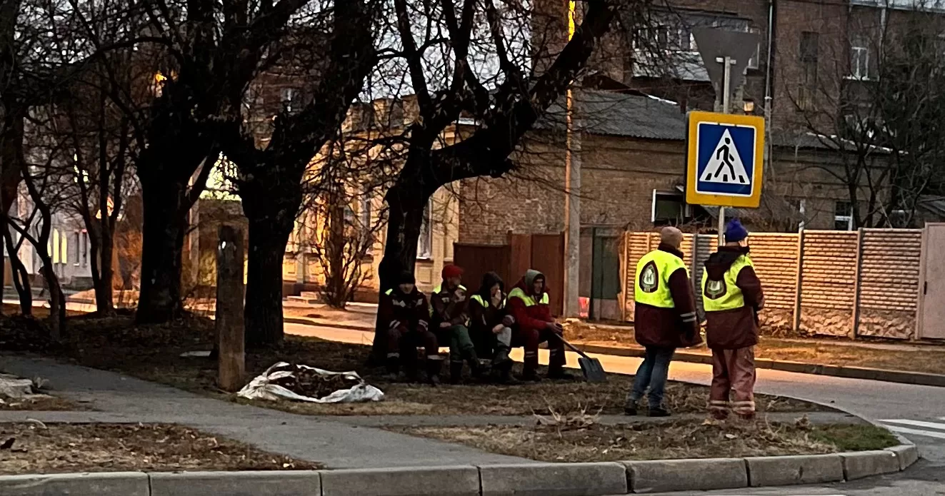 Харківські комунальники можуть працювати навіть без електрики / Фото Glavnoe.in.ua