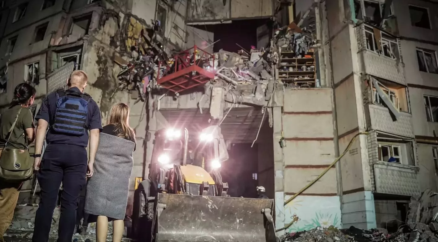 A high-rise building destroyed by Russians in Kharkiv / Photo: SES