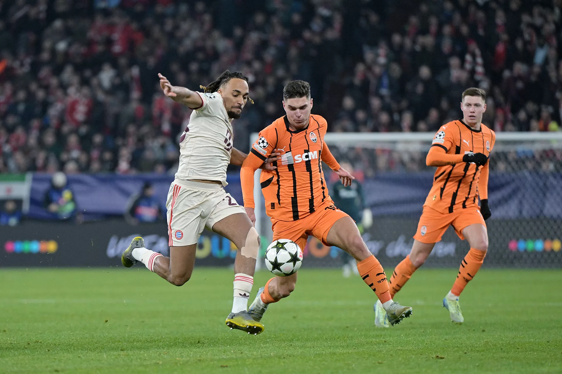 "Шахтар" у матчі проти "Баварії" в Лізі чемпіонів / Фото: FC SHAKHTAR