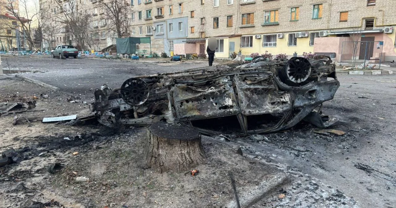 Последствия обстрела города Херсон 13 декабря 2024 года / Фото полиция Херсонской области