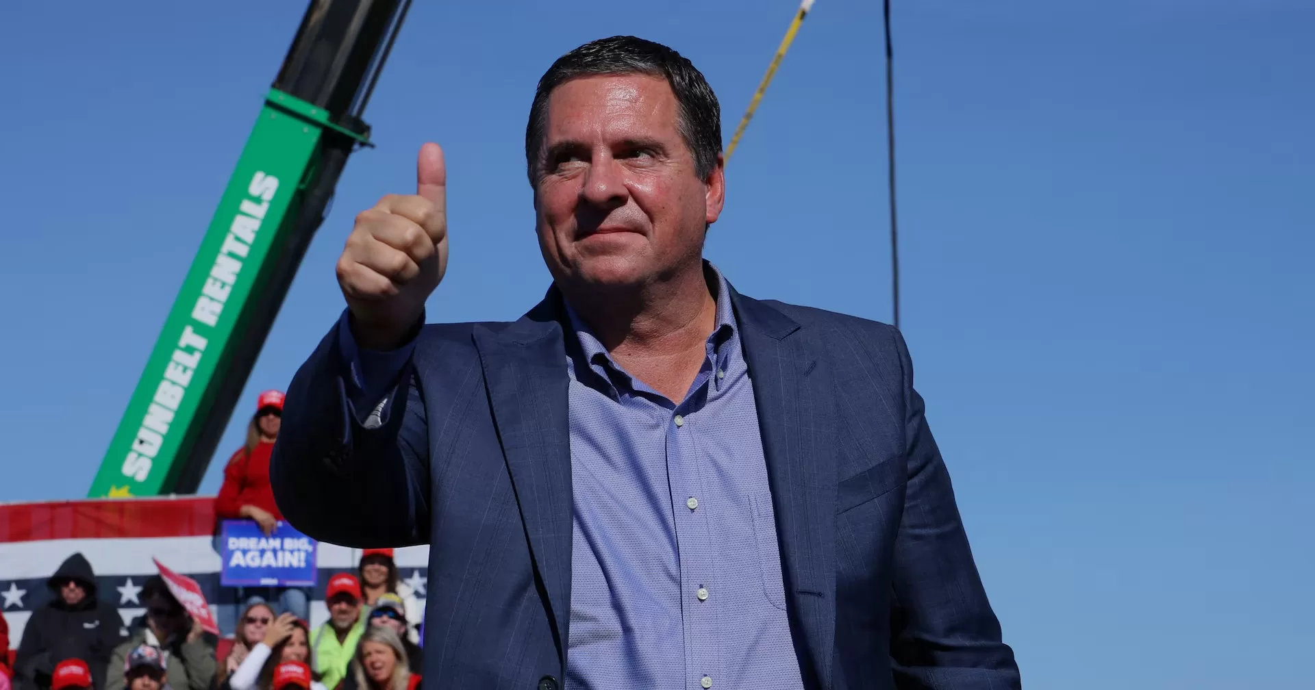 Девин Нуньес на предвыборном митинге с кандидатом в президенты от Республиканской партии Дональдом Трампом в городе Литиц, штат Пенсильвания, США, 3 ноября 2024 года / Фото Reuters