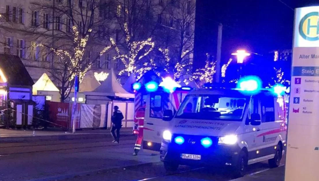 Медики та поліція на місці аварії у Магдебурзі / Фото: dpa