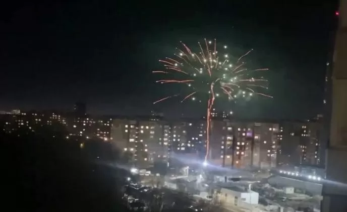 Новорічні феєрверки у Львові / Скриншот з відео 