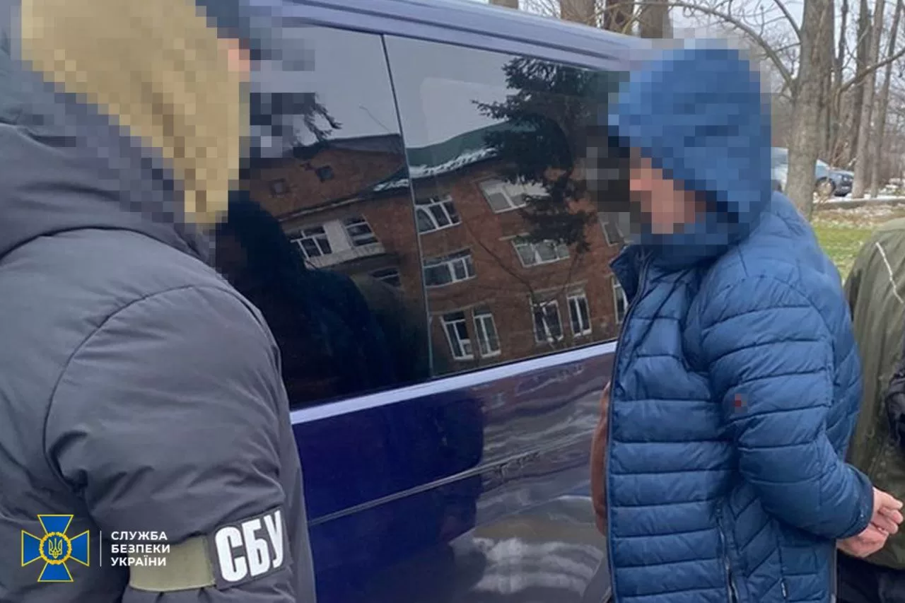 Задержанный по подозрению в содействии уклонении от мобилизации / Фото: СБУ