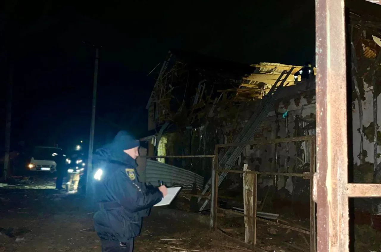 Полиция документирует последствия обстрелов Киевской области / Фото: Нацполиция