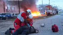 Medics provide assistance to a person wounded by a Russian strike / Photo: Zaporizhzhia administration