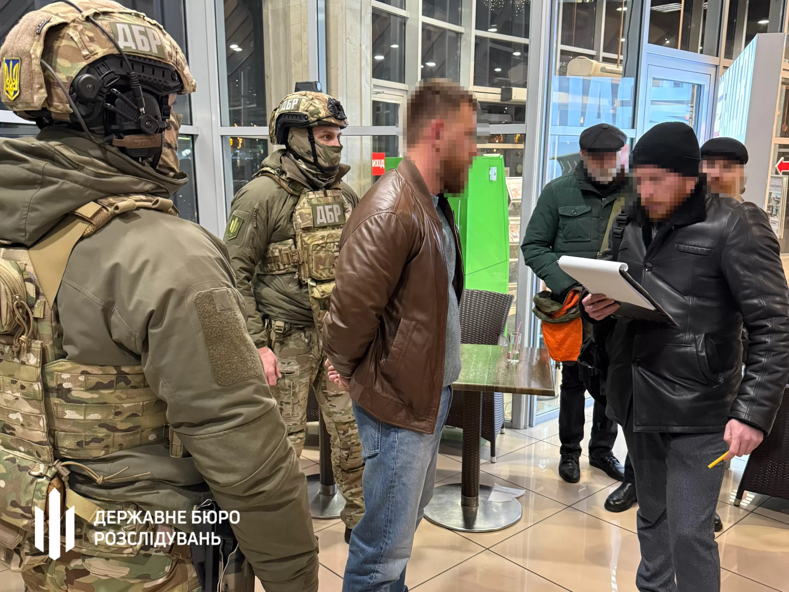 Правоохранители задержали номинального владельца онлайн-казино Pin-Up / Фото: ГБР