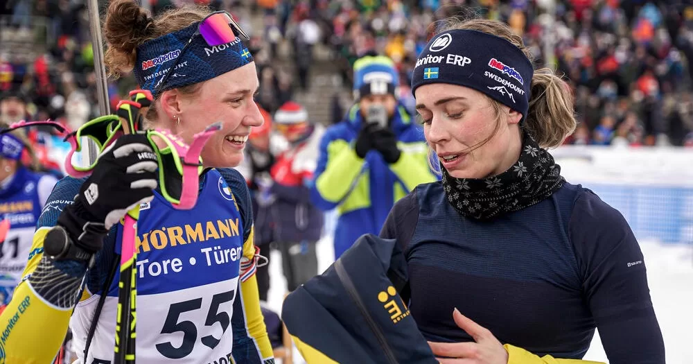 Сестры Анна и Эльвира Эберг - женская половина команды Швеции, которая завоевала золото в смешанной эстафете на Кубке мира в Оберхофе, 12 января 2025 / Фото Nordic Focus