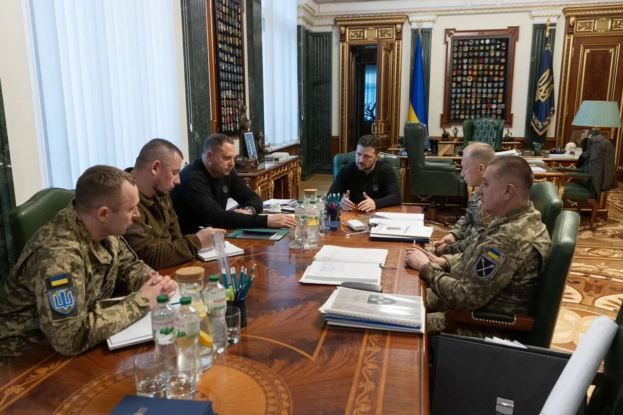 Нарада президента Володимира Зеленського з військовим керівництвом / Фото: t.me/V_Zelenskiy_official