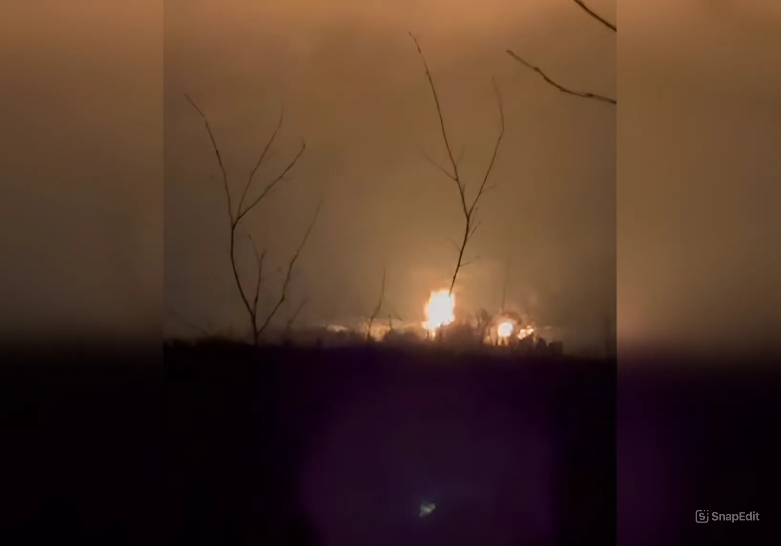 Пожар на НПЗ в Воронеже / Скриншот из видео