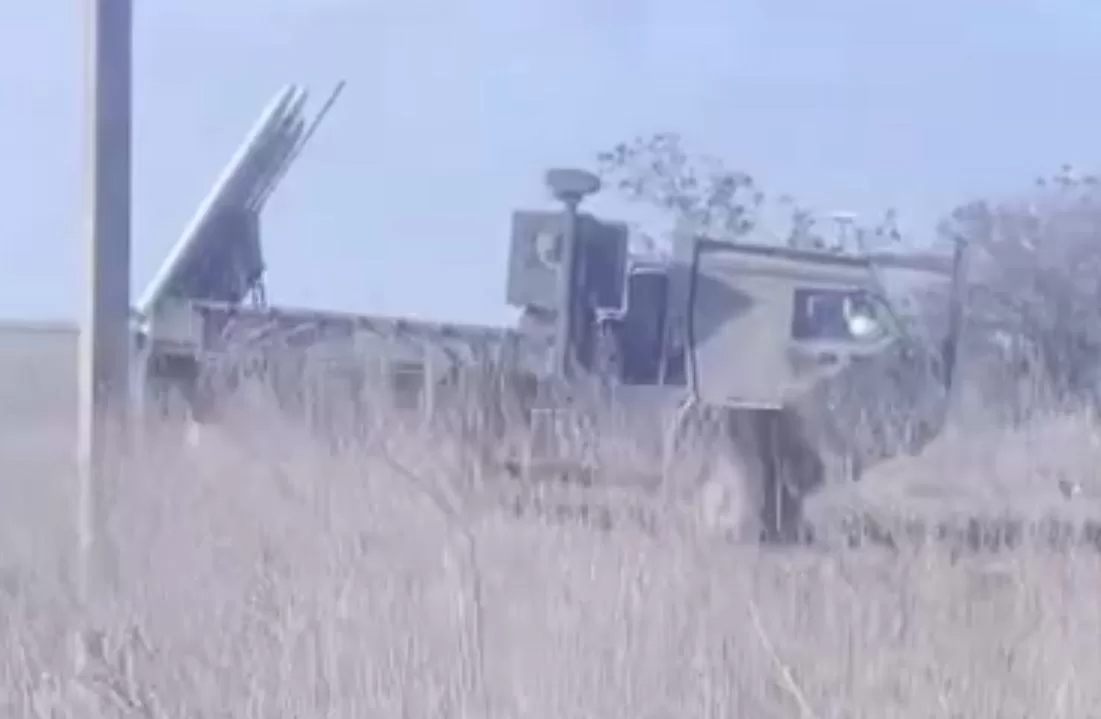 Британский ЗРК на базе грузовика Supacat HMT с ракетами AIM-132 ASRAAM / Фото: t.me/TyskNIP/9557