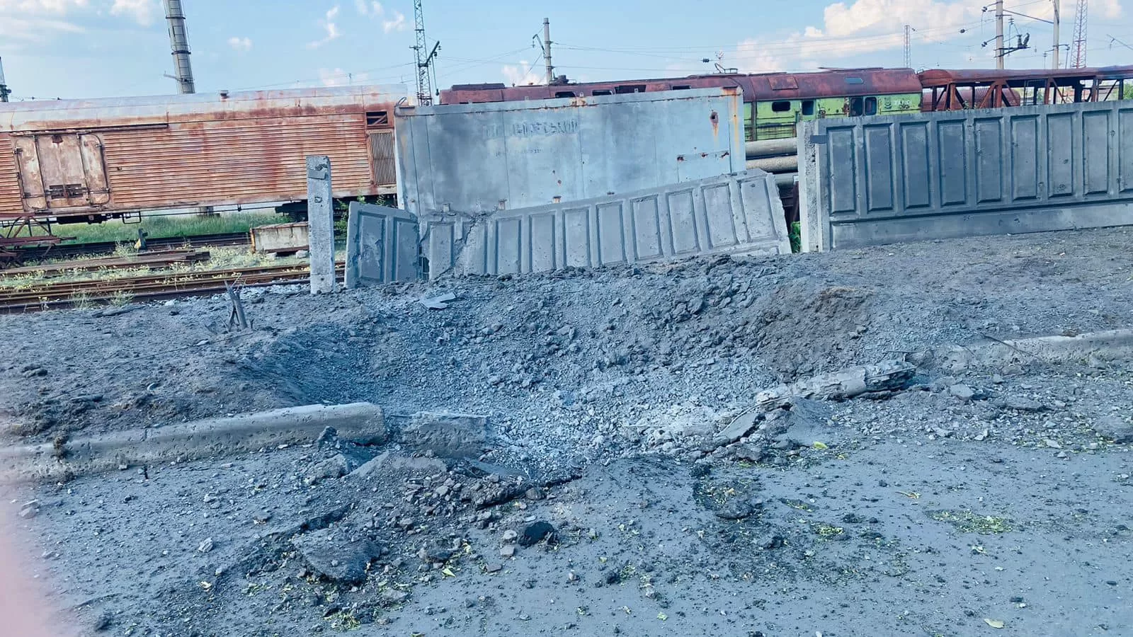 Руйнування на об'єктах "Укрзалізниці" в Донецькій області, 17 липня 2024 / Фото: Укрзалізниця