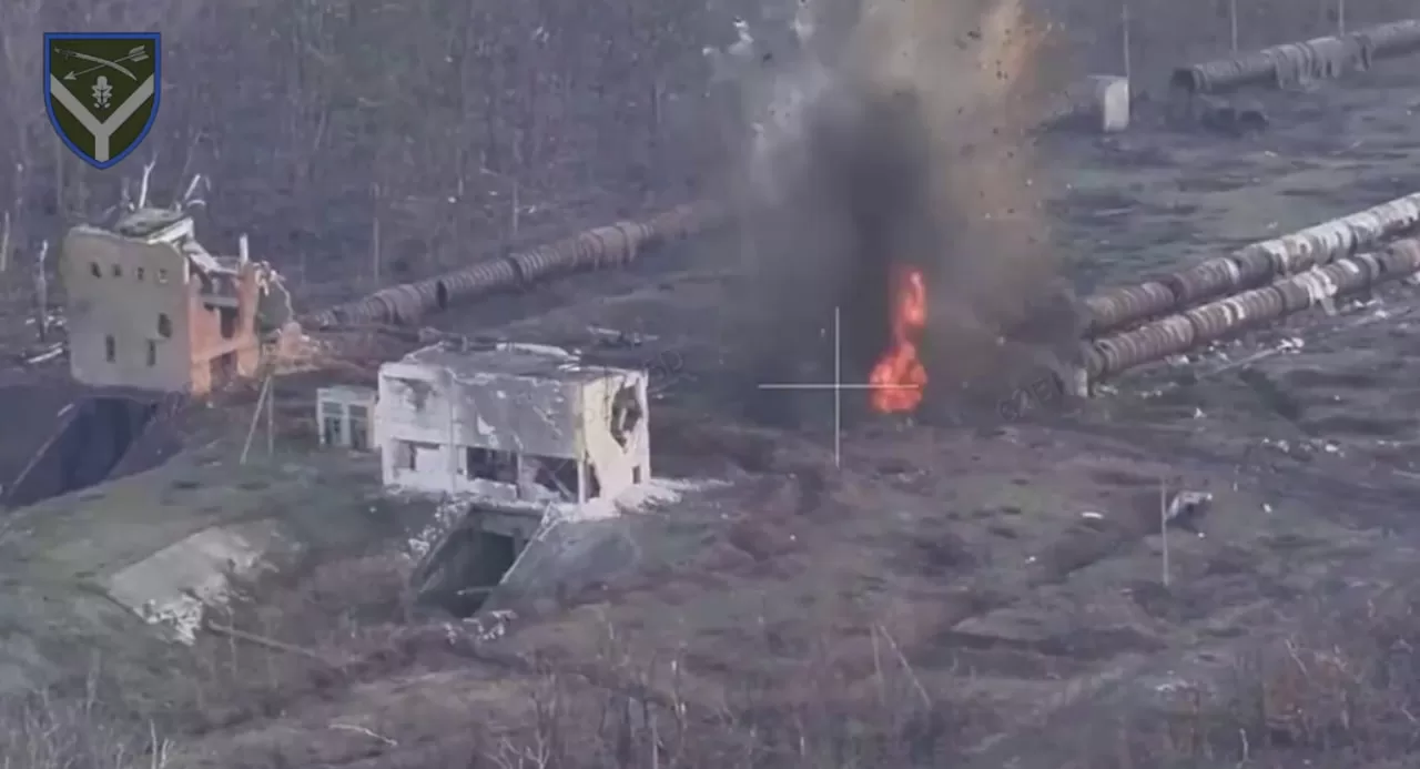 Удар Сил оборони по скупченню окупантів в районі Часового Яру / Скриншот із відео