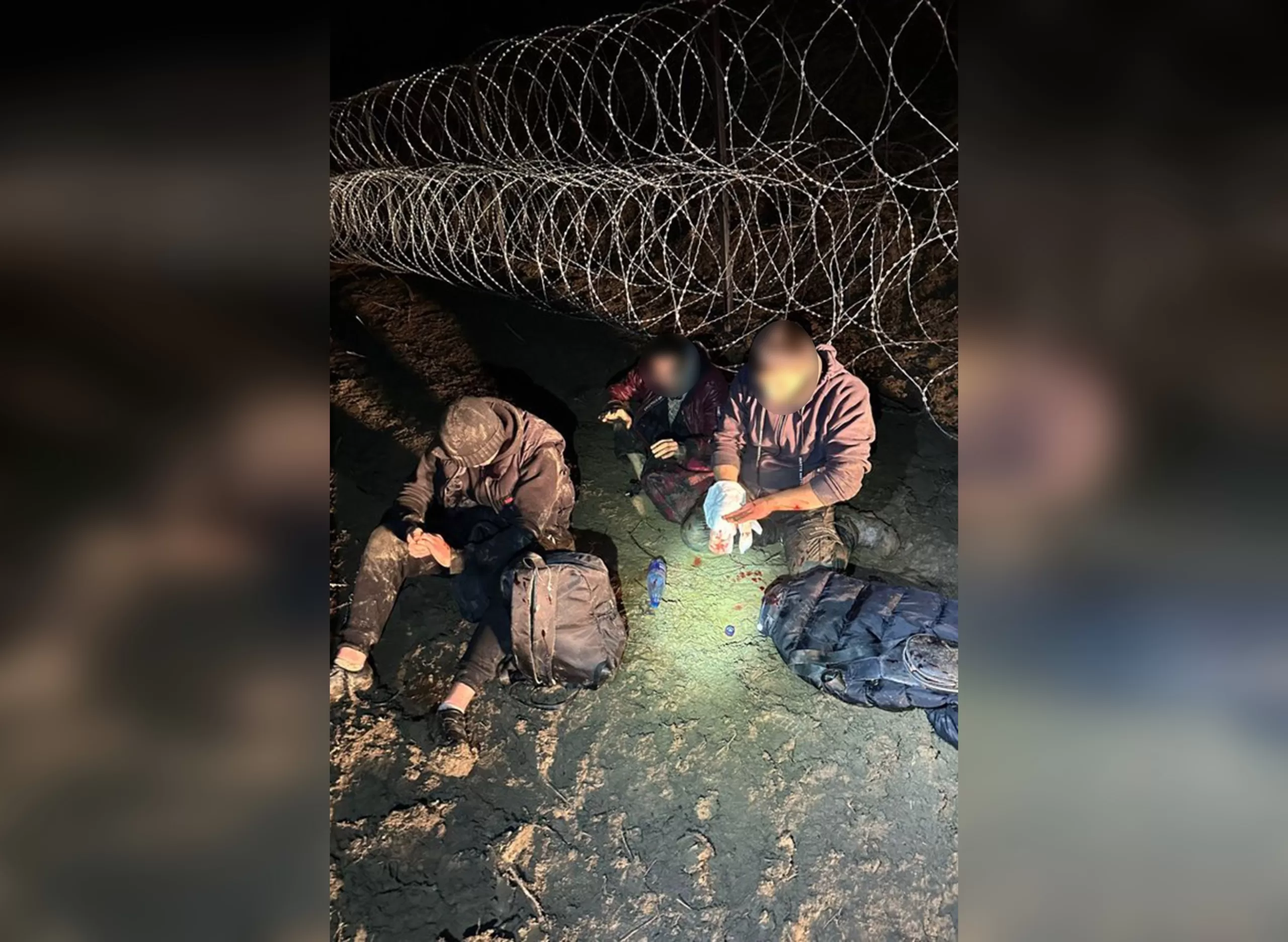 Пограничники задержали нарушителей границы на берегу Тисы / Фото: ГПСУ