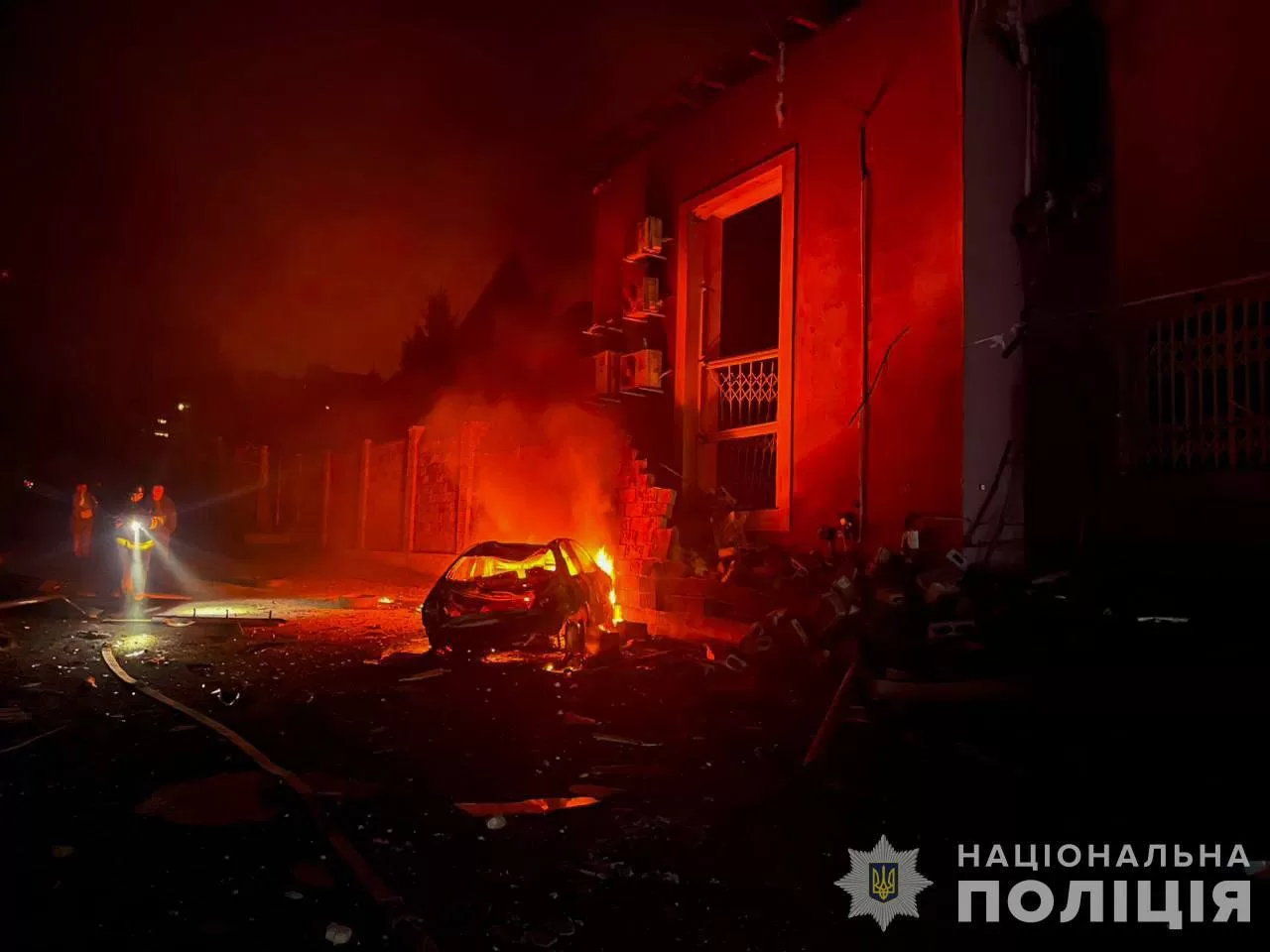 At night, on 1 February, between 00:50 and 01:40, the Russian army launched 16 UAV strikes on the regional centre. A 57-year-old man was injured as a result of falling debris / Photo by the National Police