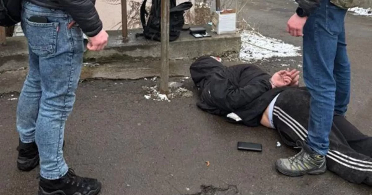 Затримання одного із зрадників / Фото СБУ