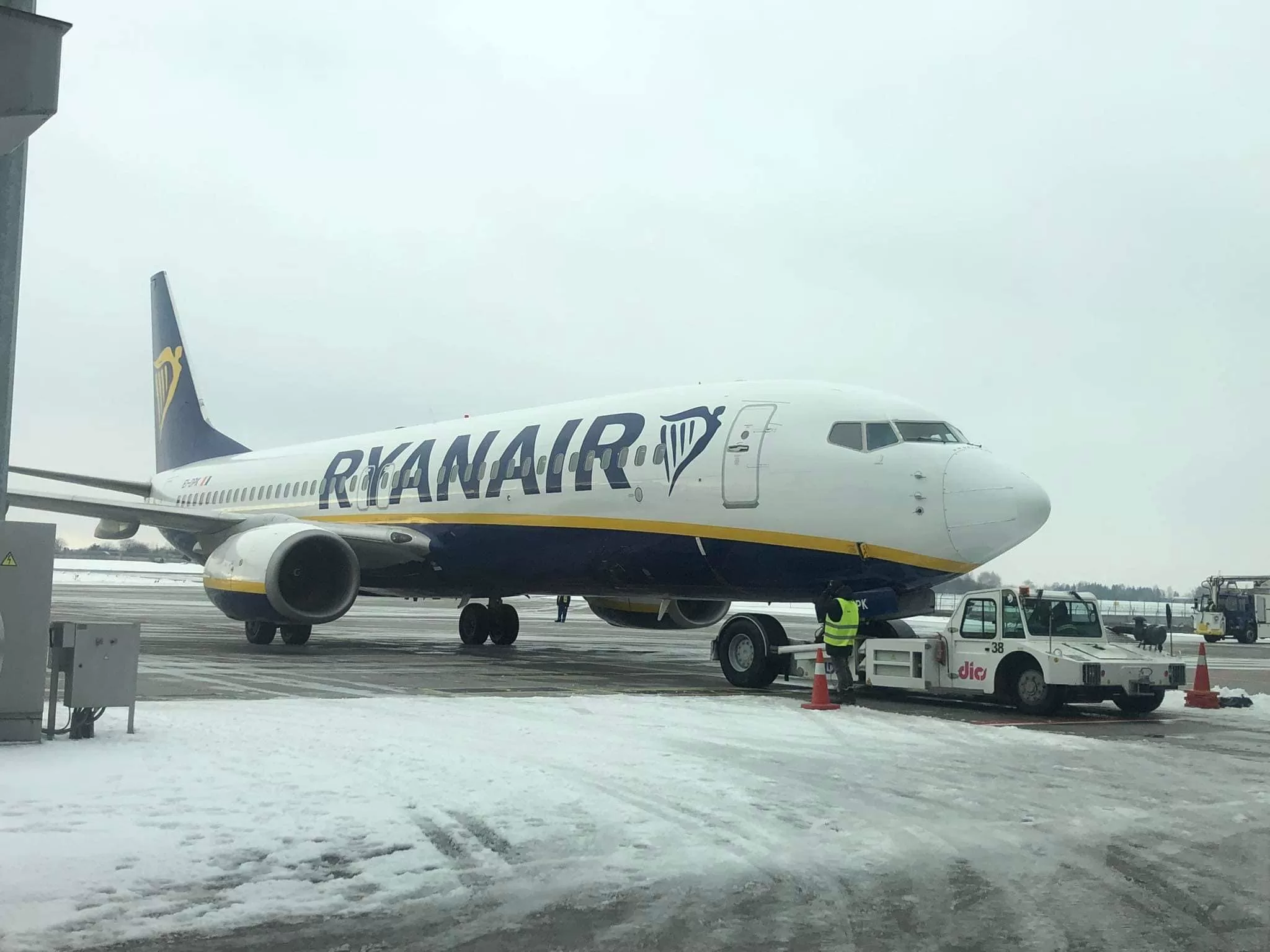 Літак Ryanair / Фото: Міжнародний аеропорт "Львів"
