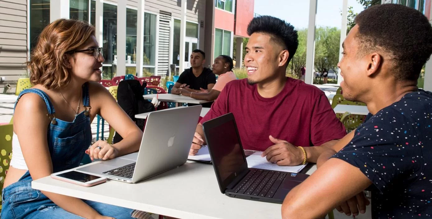 Студенты университета штата Калифорния / Фото: CSU