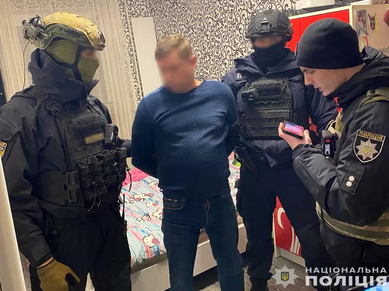 У Чернігові за підозрою в нападі на працівника ТЦК затримали чоловіка / Фото: Поліція Чернігівської області