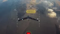 Российский разведывательный БПЛА Zaka в прицеле зенитного FPV-дрона / Скриншот с видео