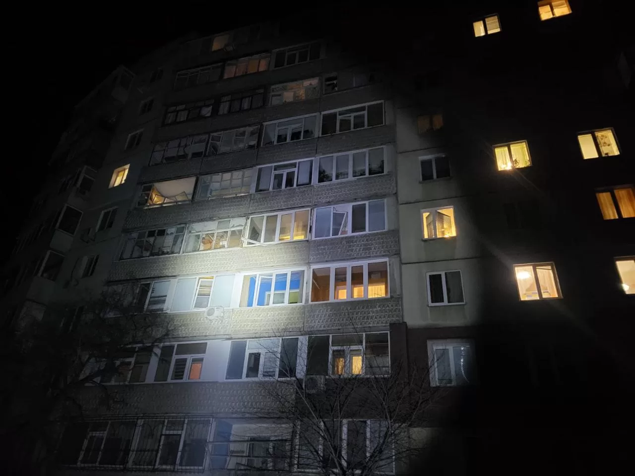 Атакований російським БпЛА будинок в Сумах / Фото: Сумська ОВА, Ігор Кальченко