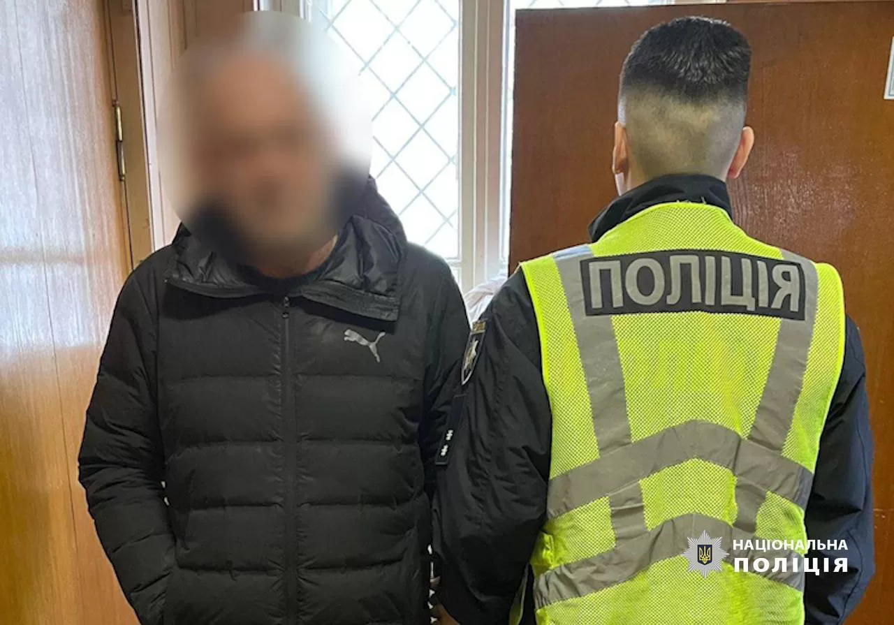 Затриманий за крадіжку військового обладнання / Фото: Поліція Києва