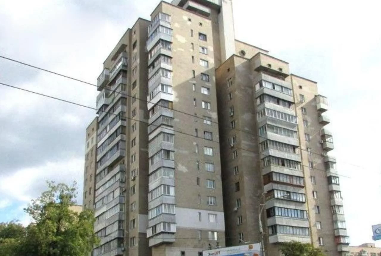 ом в Киеве, в котором мошенники завладели квартирой / Фото: Киевская городская прокуратура