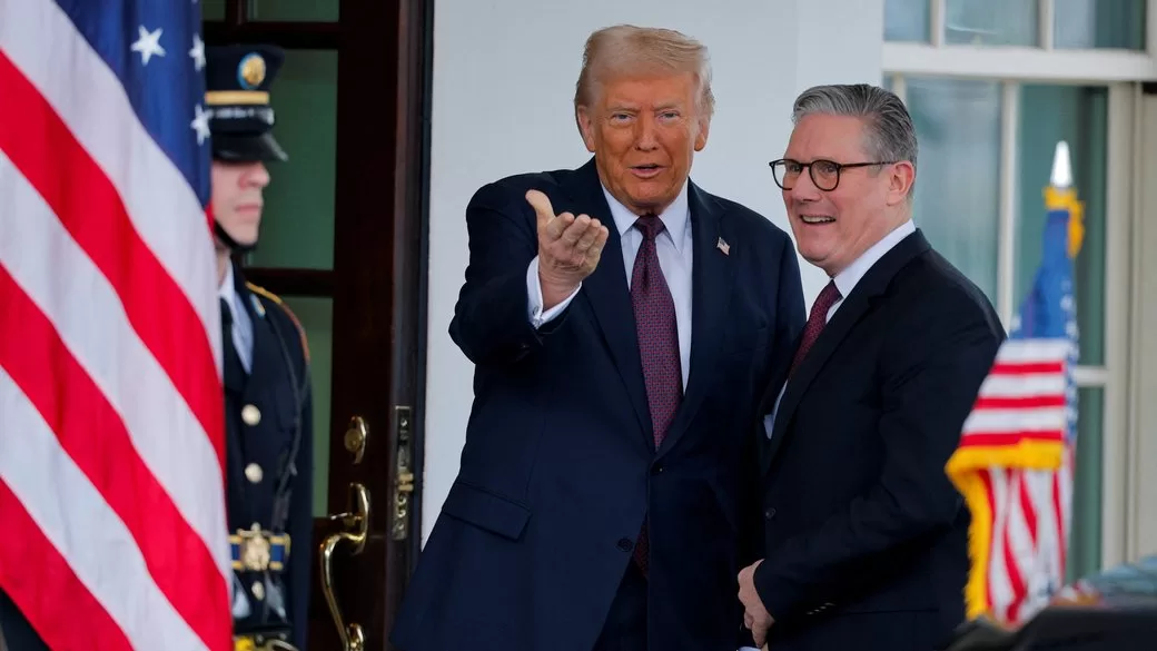 Президент США Дональд Трамп зустрівся з прем'єр-міністром Великобританії Кіром Стармером / Фото: Reuters