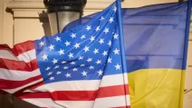 Американський та український прапори / Фото: rubryka.com