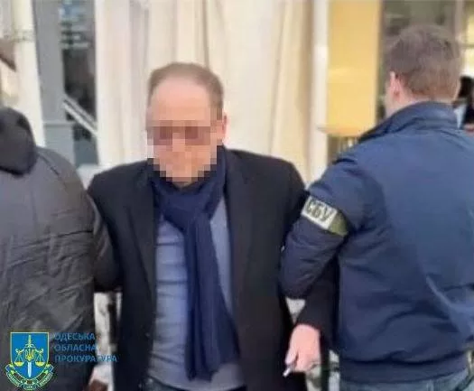 В Одесі на хабарі піймали посадовця міськради / Фото: Одеська обласна прокуратура