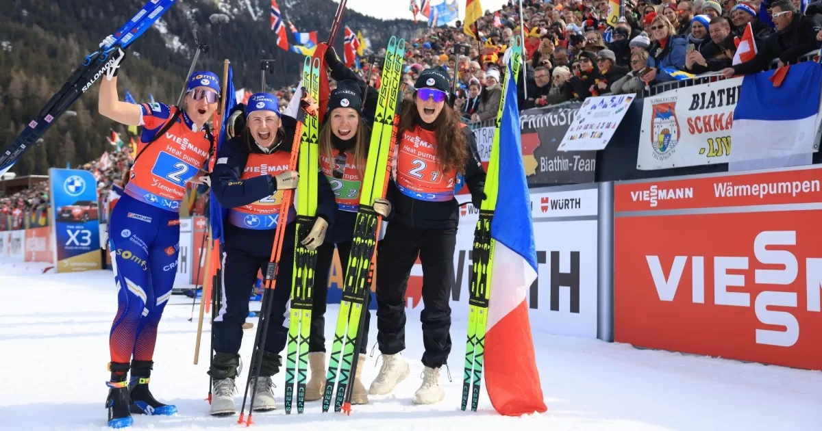 Переможці естафети - збірна Франції / Фото biathlonazzurro.it