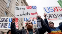 Протест против закрытия USAID / Фото: Reuters