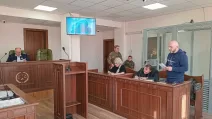 Святошинский районный суд Киева продлил арест бывшему судье Алексею Тандыру / Фото: Ґрати