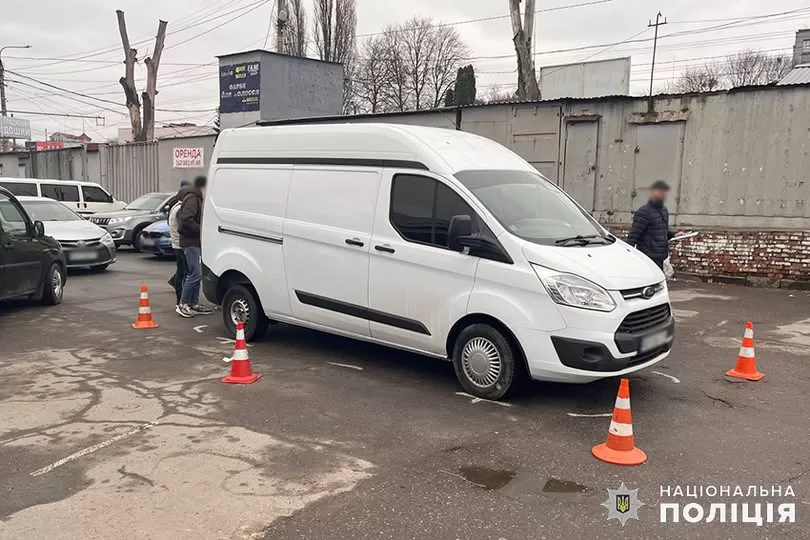 В Хмельницком водитель буса насмерть сбил женщину / Фото: Полиция Хмельницкой области