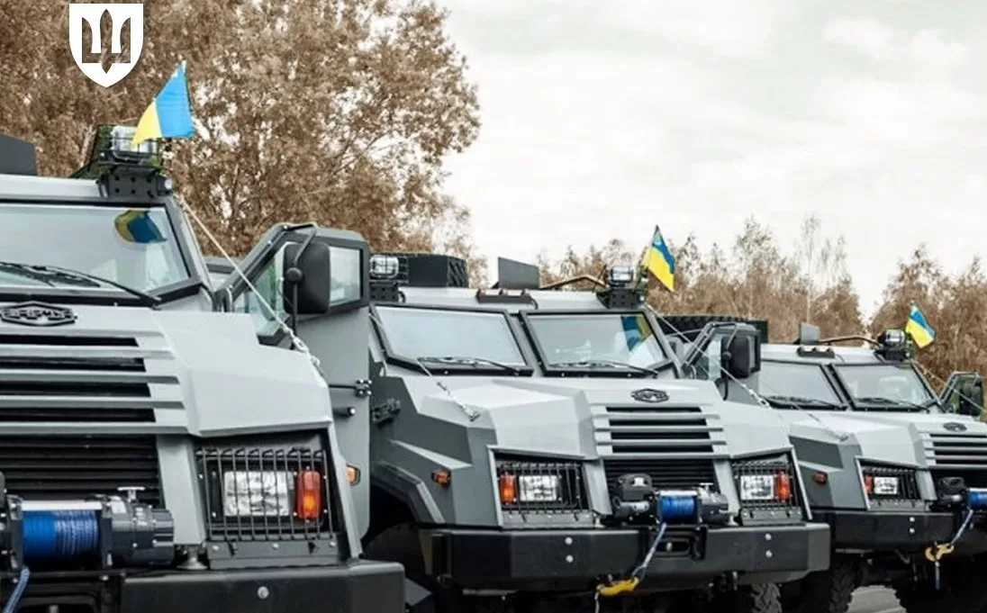 Українські бронеавтомобілі "Варта" / Фото: Міноборони