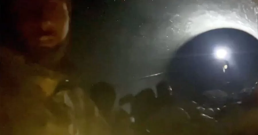 Російські солдати у трубі під Суджею у Курській області. Ілюстративне фото / Фото із відкритих джерел