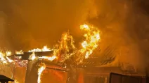 Окупанти вдарили по Харкову безпілотниками, на місці влучання – пожежа / Фото ілюстративне: ДСНС