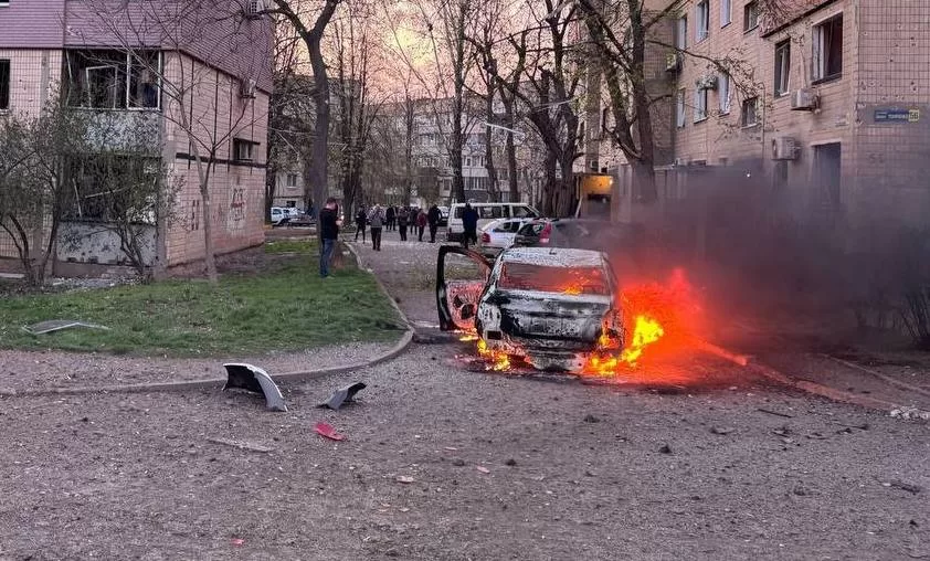 Внаслідок удару по Кривому Рогу 4 квітня загинули 14 людей, зокрема шестеро дітей / Фото: t.me/V_Zelenskiy_official